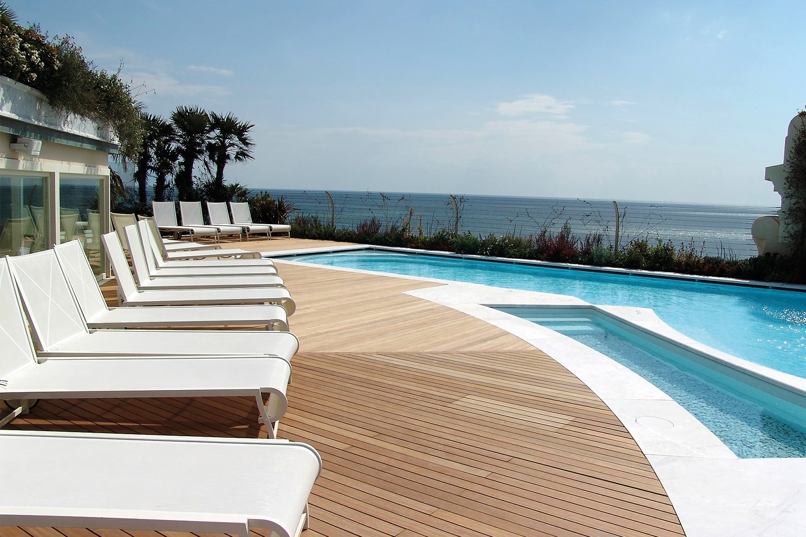 Wood-deck Wood-deck