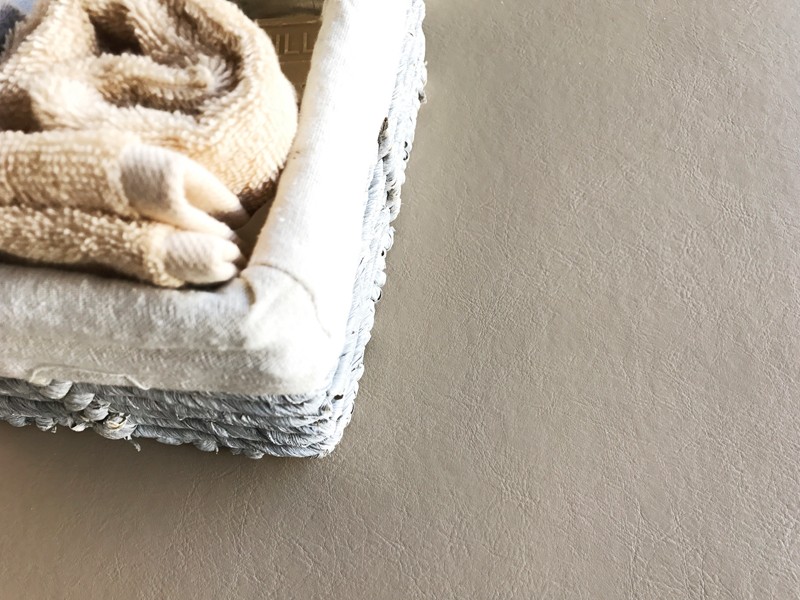BASE NUDE