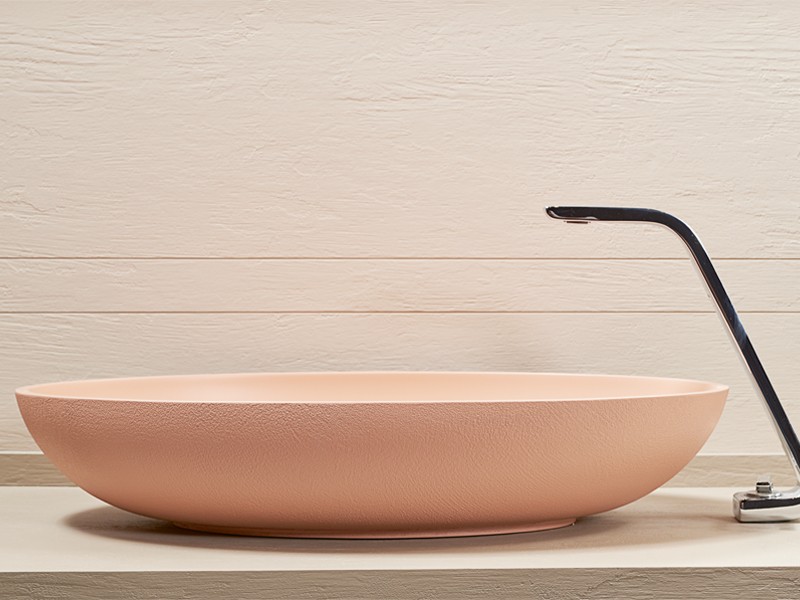 On-top Oval