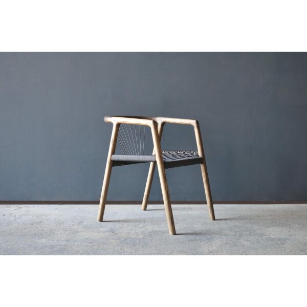 Silla Mamba de madera maciza con cuerda